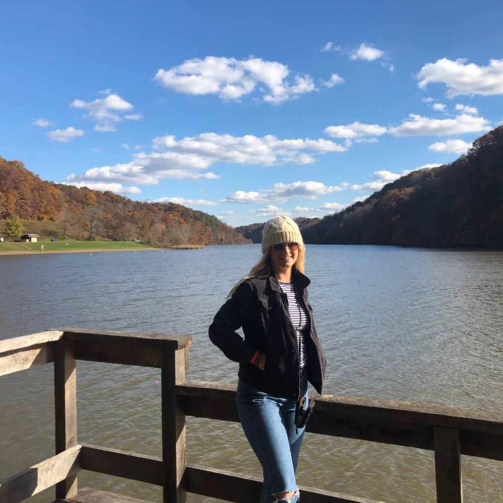 Meet your Posher, Celina